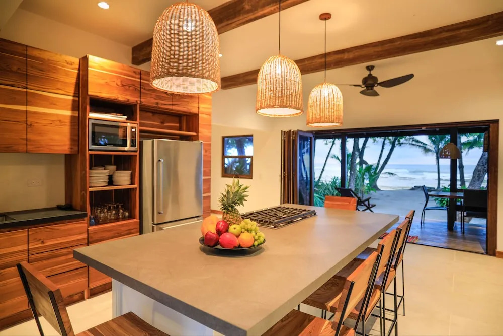 Nekaui Beachfront Villa 1 - Experience Nature