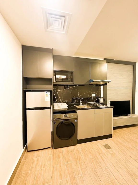 Central Apartment For Rent 26