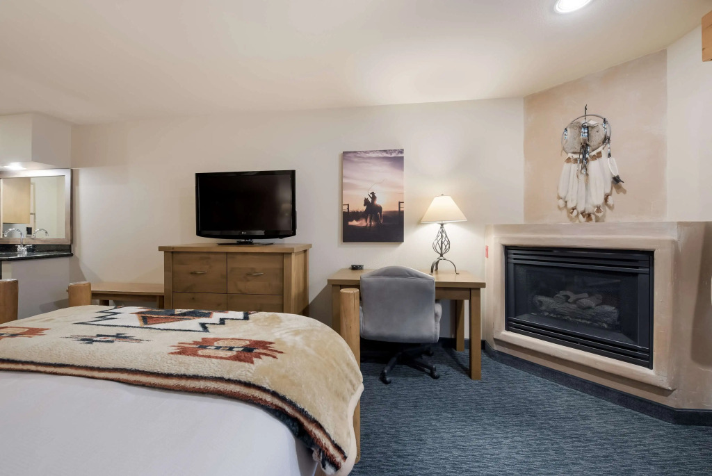Best Western Plus Kentwood Lodge