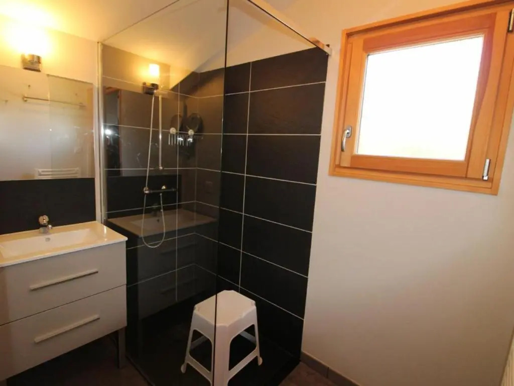 Chalet romantique avec terrasse, confort moderne, proche activités nature et ski à Cornimont - FR-1-589-41