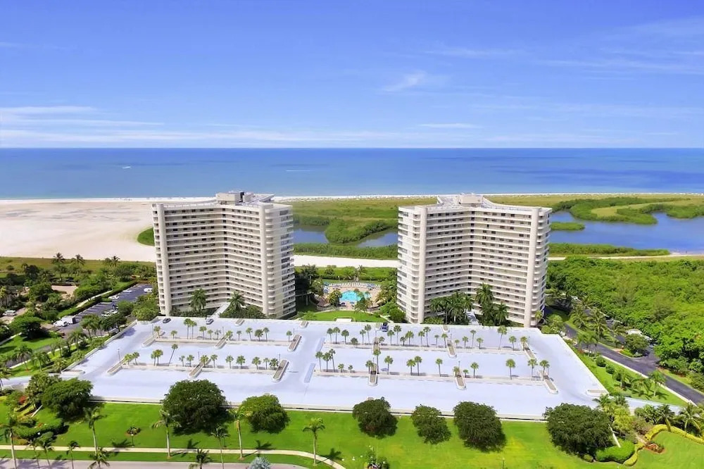 Seaview Court