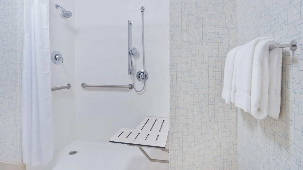 Holiday Inn Express & Suites Medina by IHG