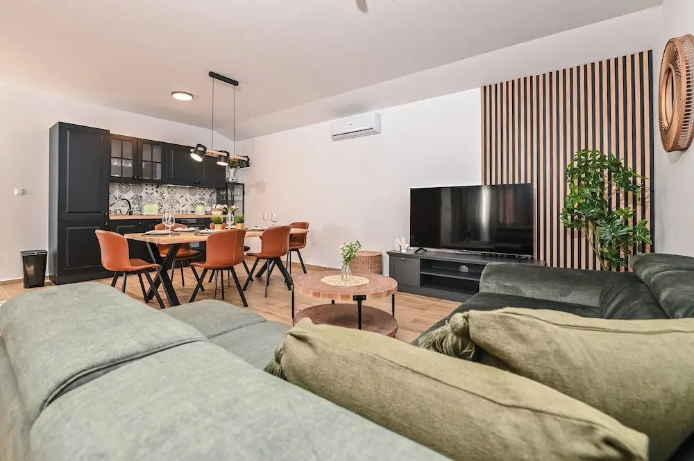 Villa Nika