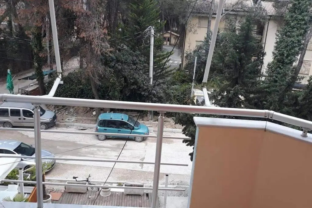 Kristal Street, 100 meters from the beach