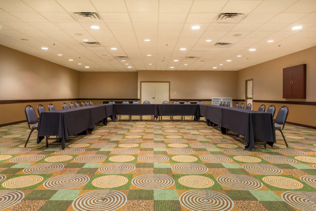 Holiday Inn Bloomington-University Area by IHG