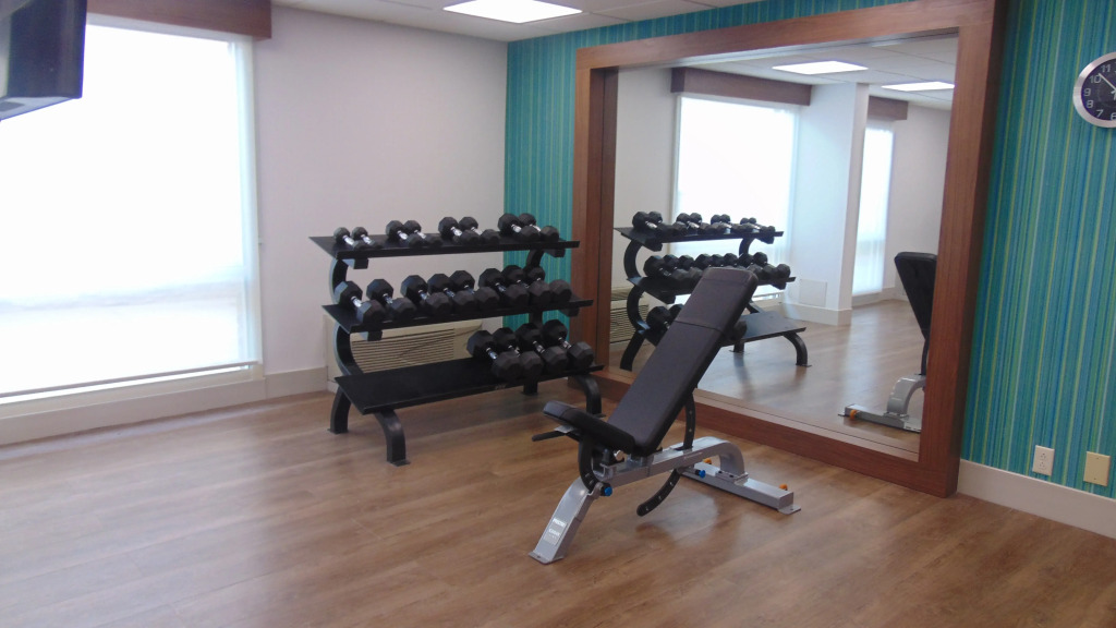 Holiday Inn Express & Suites Wapakoneta by IHG