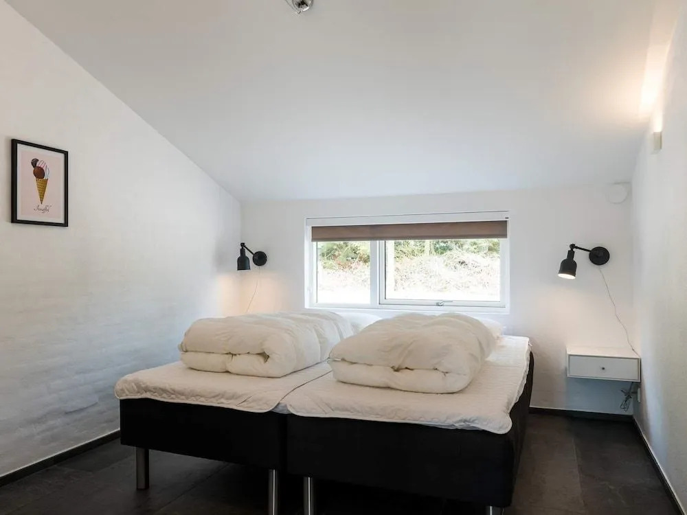 10 Person Holiday Home in Blavand