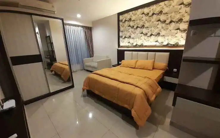 Tidy and Elegant Studio at Grand Kamala Lagoon Apartment By Travelio