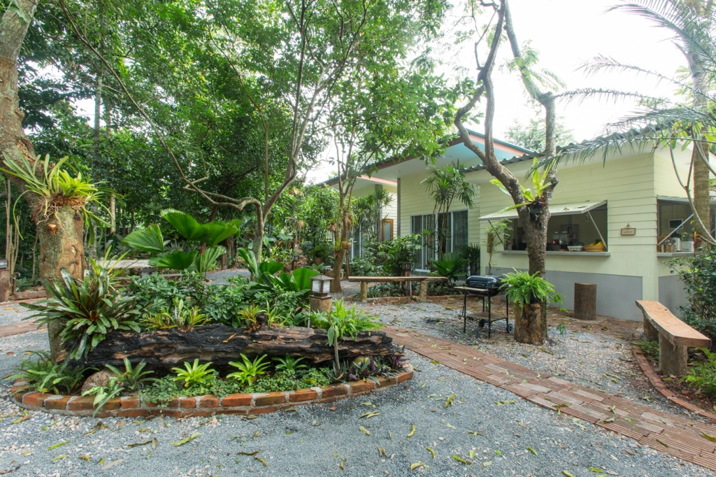 Ps cottage บ้านพักในสวนสวย