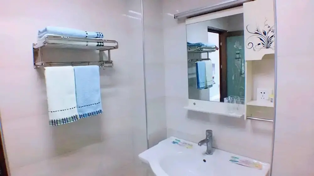 Xin Wo Hotel Apartment Railway Station