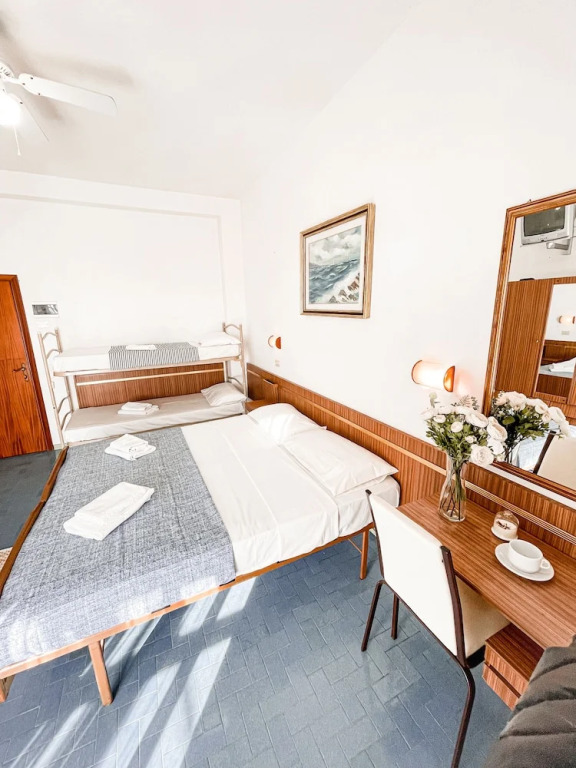 Hotel Sara - 4 Guests Room - n 1