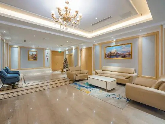 Vienna Hotel (Zibo Zhongrun Avenue Branch)