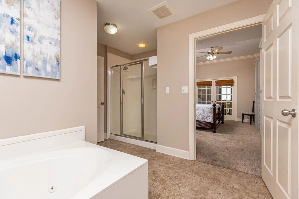 Phoenix West 807 3 Bedroom Condo