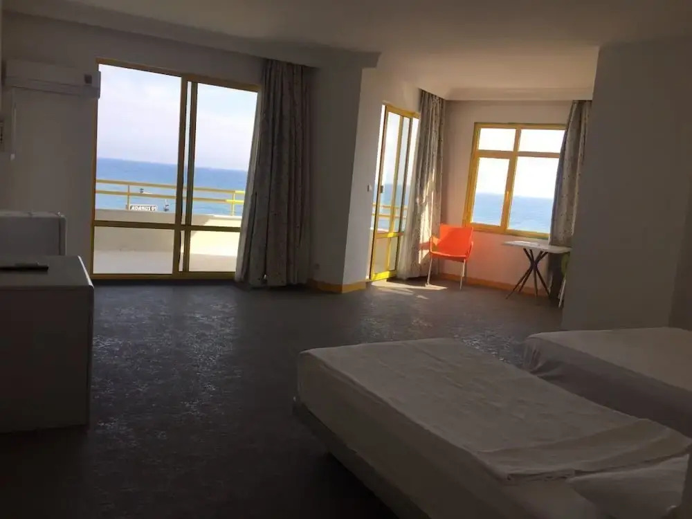 Hotel 1461