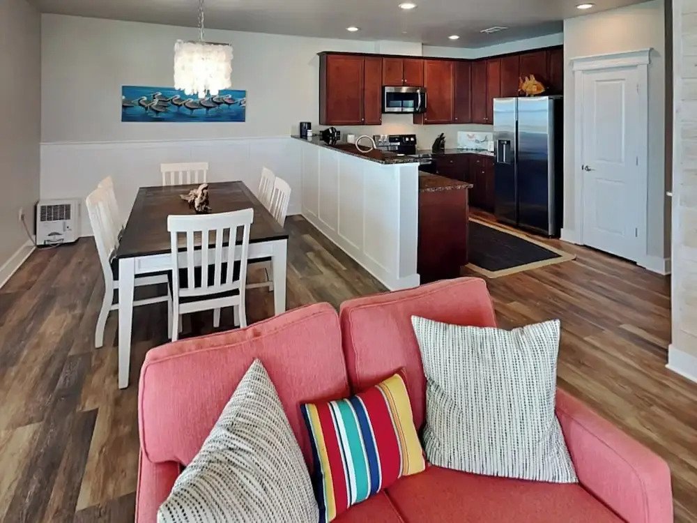 Beachside Blue Sailfish by Ryson Vacation Rentals
