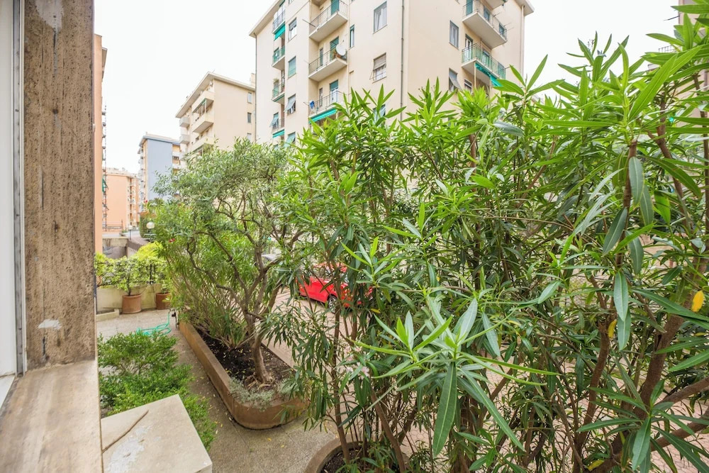 Spacious flat with Balcony