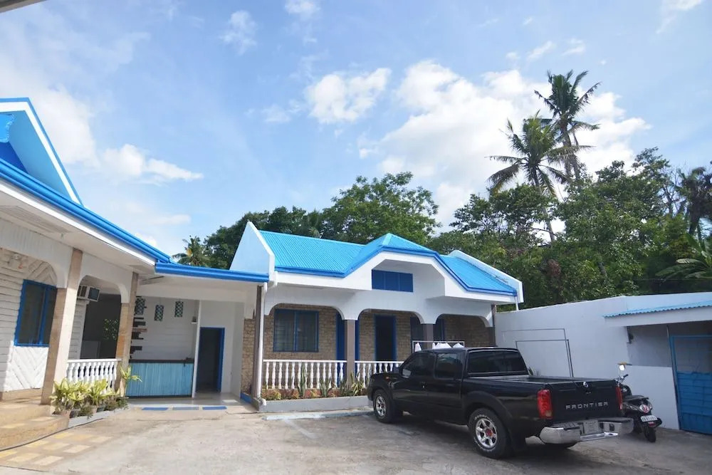 Highway to H Inn - Totolan