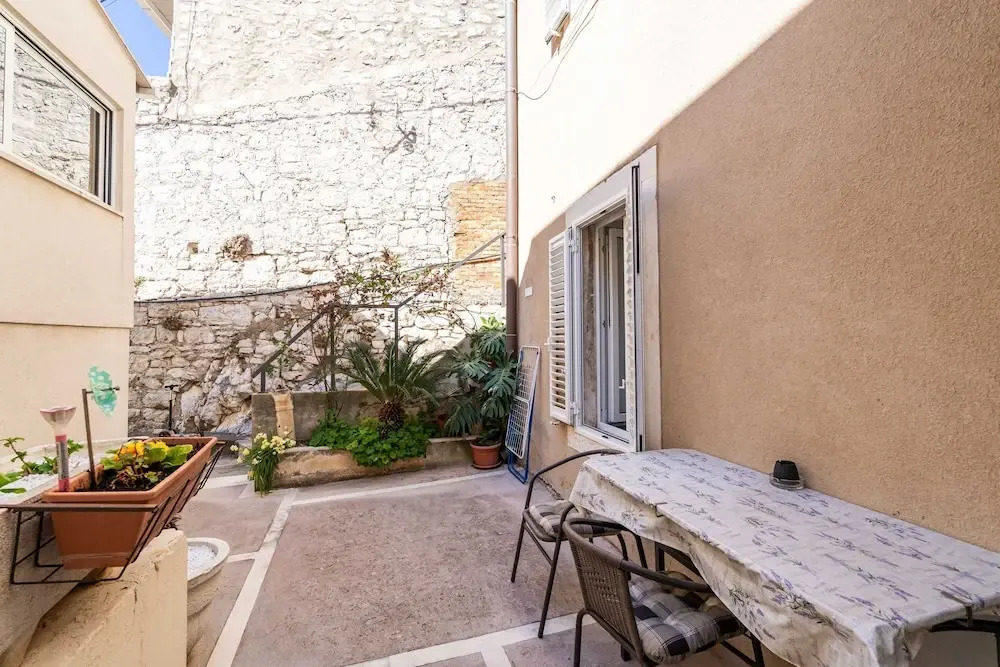 Apartment Family Tokic