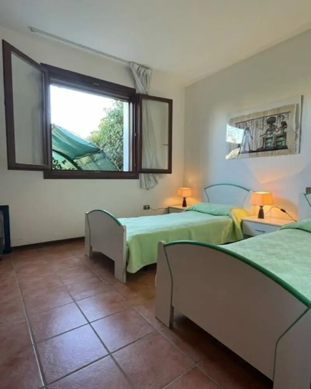 Charming Villa With Pool in Albarella
