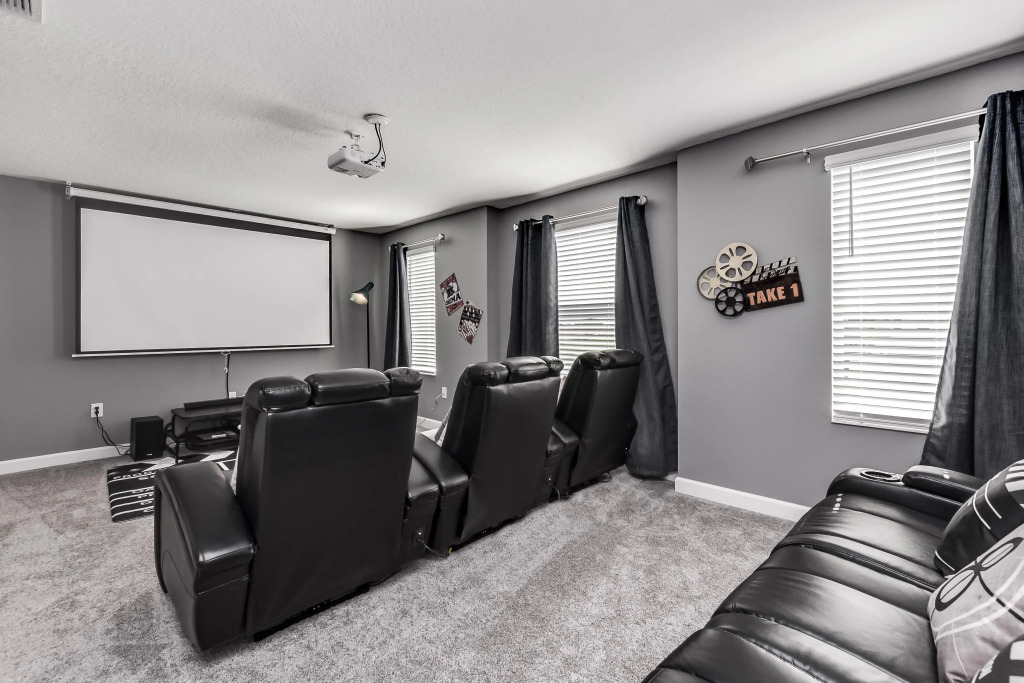 Champions Gate Resort 8 bedrooms 8805 cruden, Davenport , US