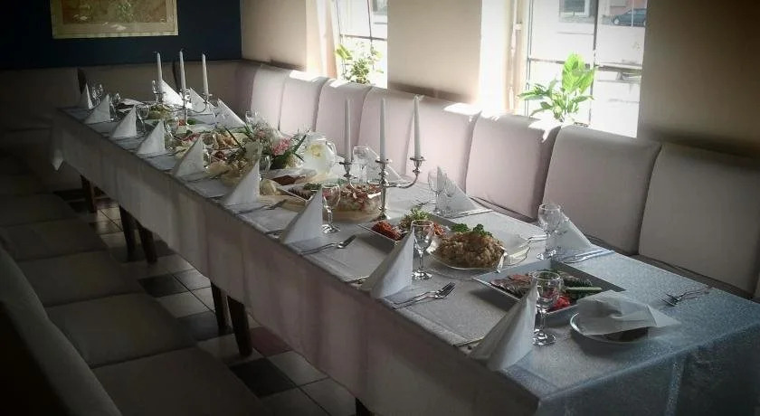 Žemyn upe