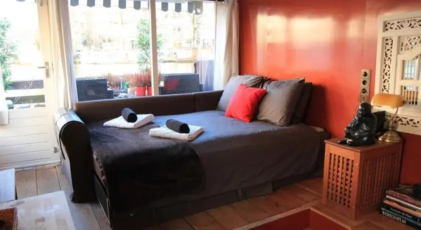 Amsterdam Houseboat Lady Luck