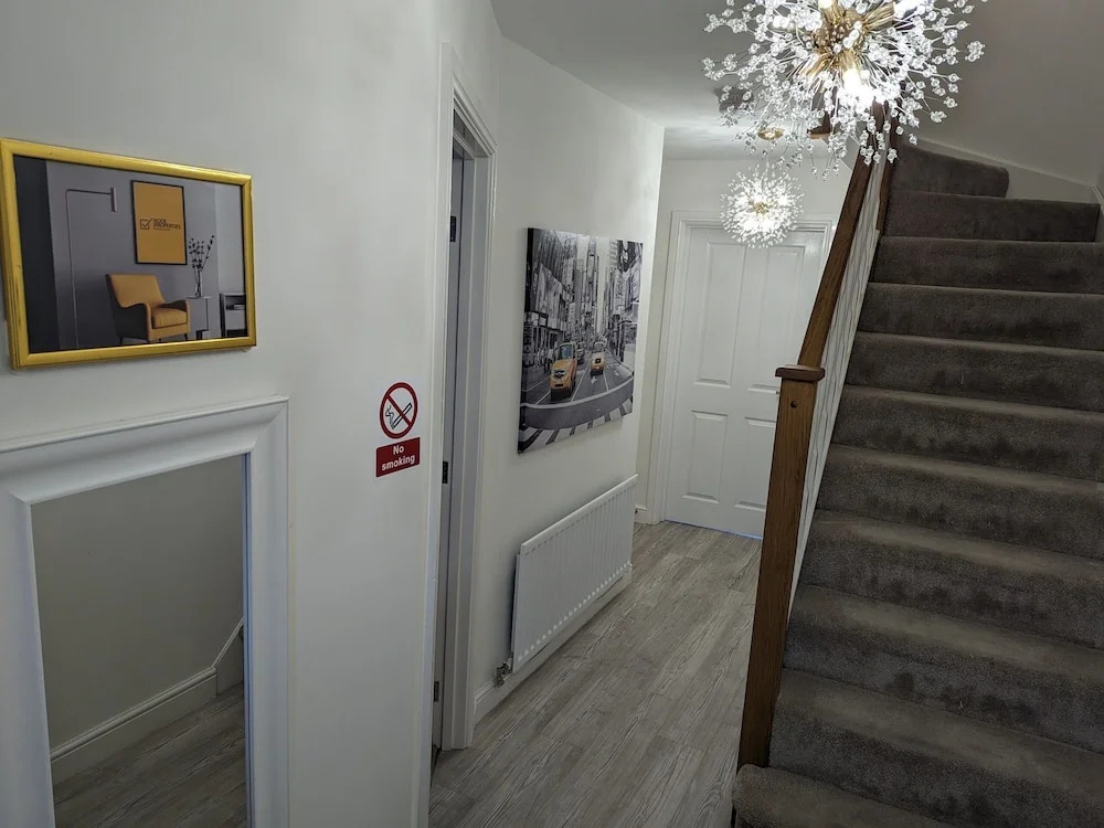 Places to Stay in Darlington With Free Parking