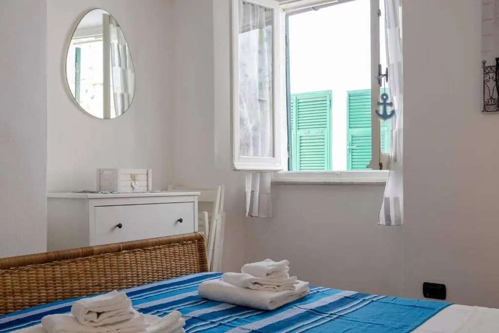 ALTIDO Flat for 4, close to 2 Beaches, Sestri Levante