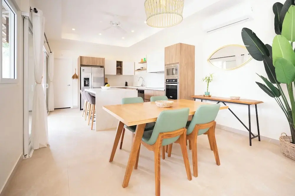 Close to beach - Gated community - Villa Salom