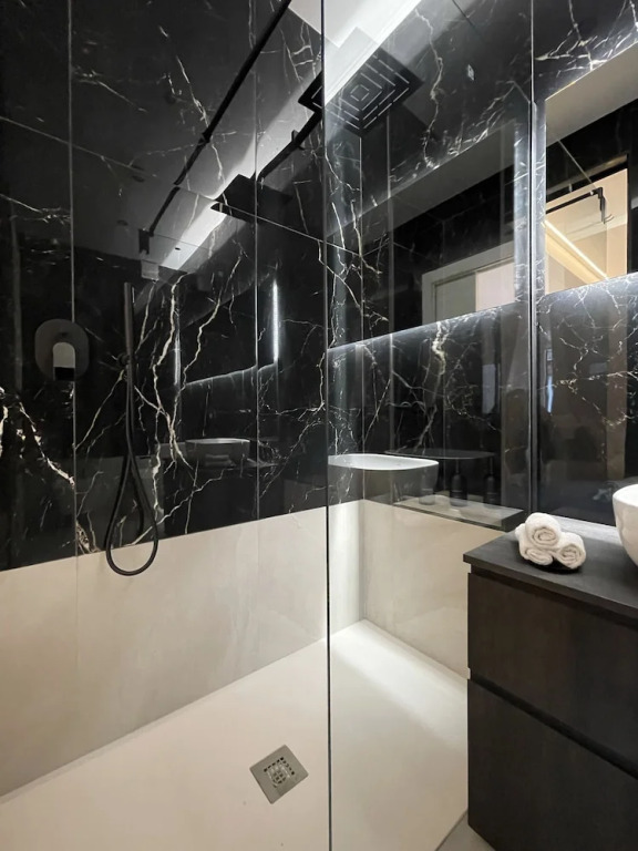 B and G San Babila- Luxury in the heart of Milano - Design district
