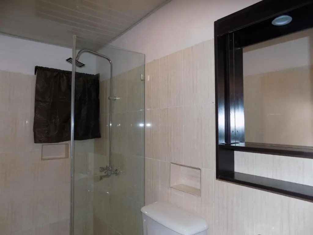 Posh Hotel and Suites Ikeja