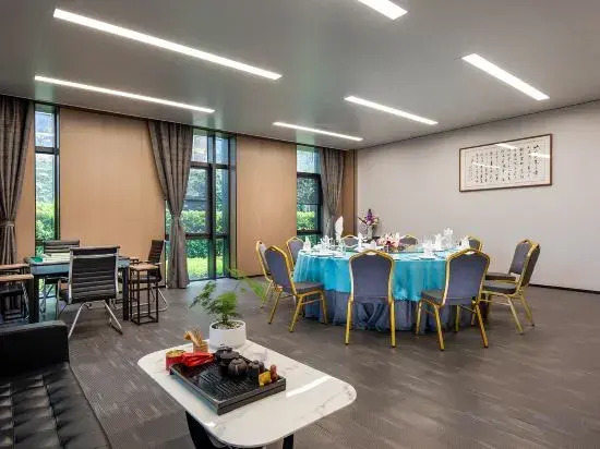 Bay Area ICC International Hotel