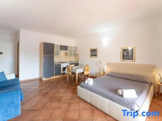 Relaxing Cristal Blu Studio Sleeps 3 Num1489