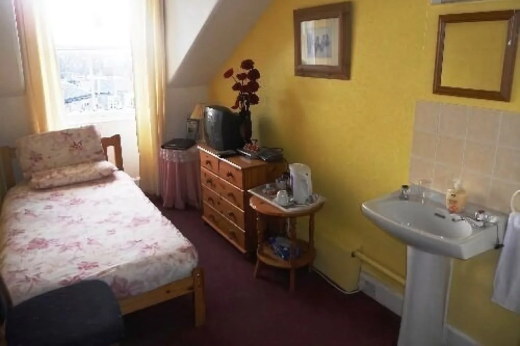 Cherrytree Villa Guest House