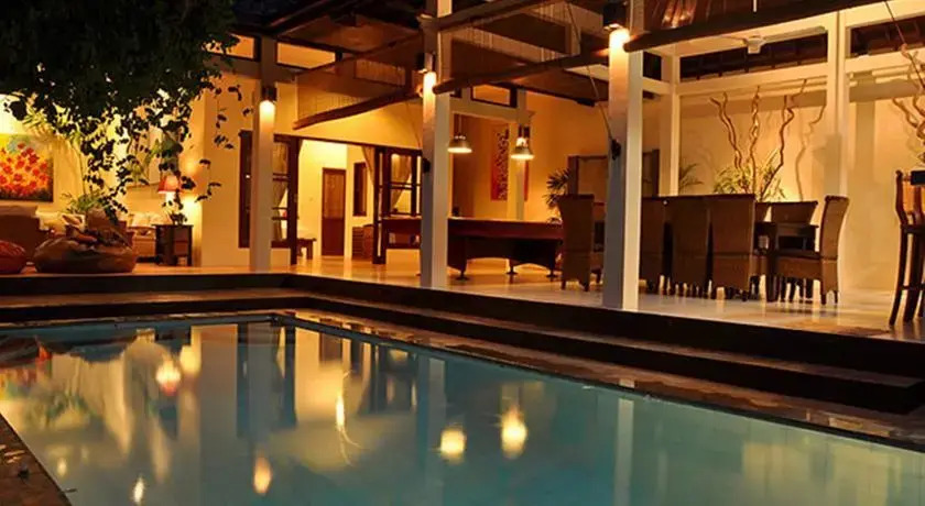 Azur Villa Bali