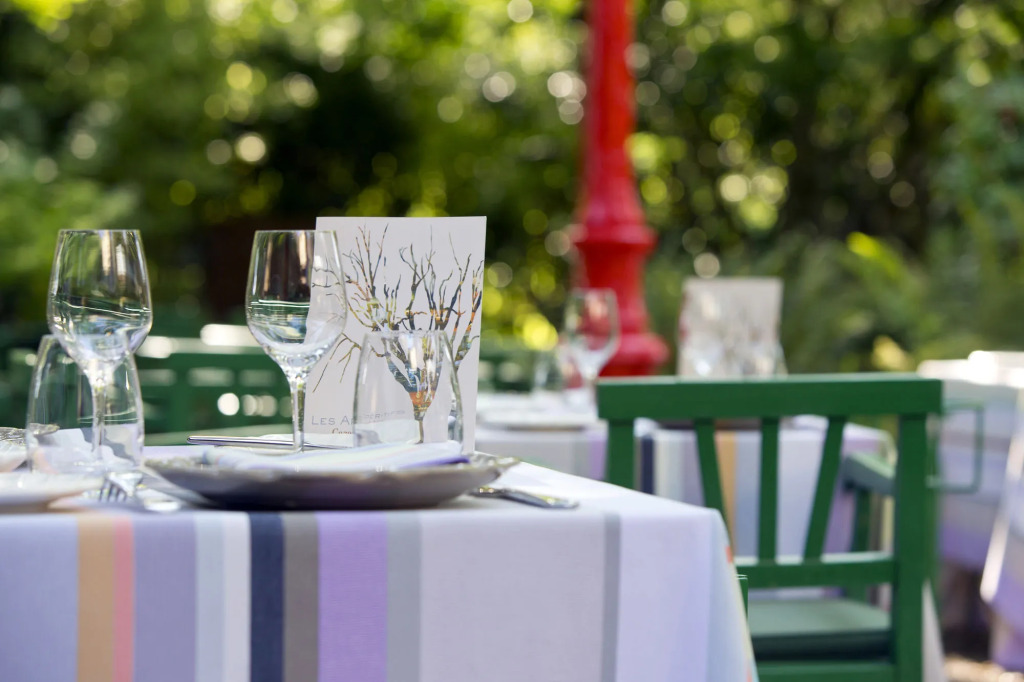 CAZAUDEHORE Hôtel Restaurant Gastronomique Terrasse et Jardins