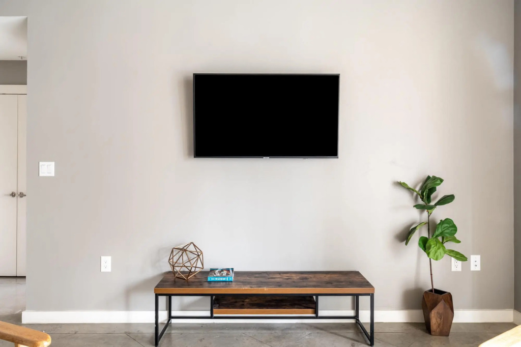 Austin Prime 1BD 1BA Downtown Apartment