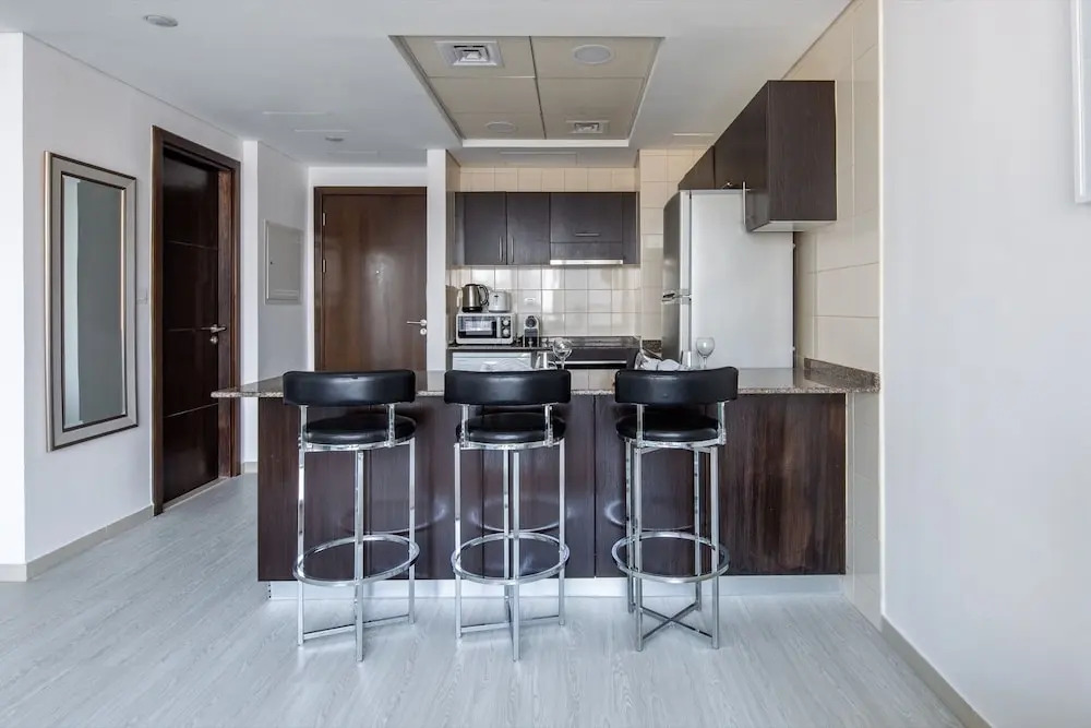 Panoramic 1BR Apartment In Dubai Marina