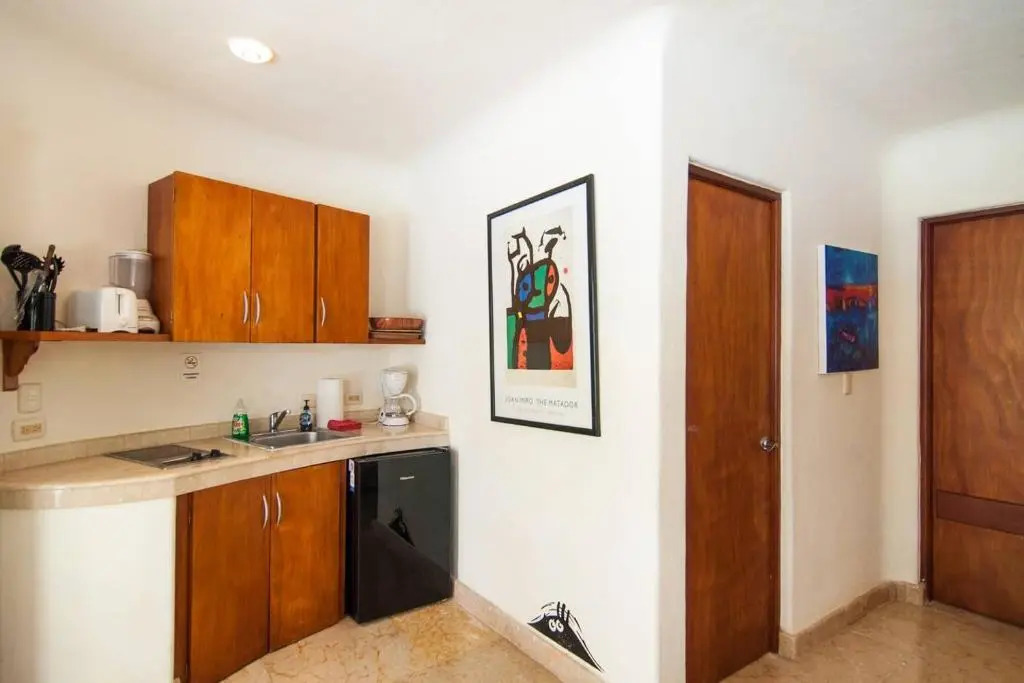 3 Bedroom Suite in DT Playa del Carmen with Pool!