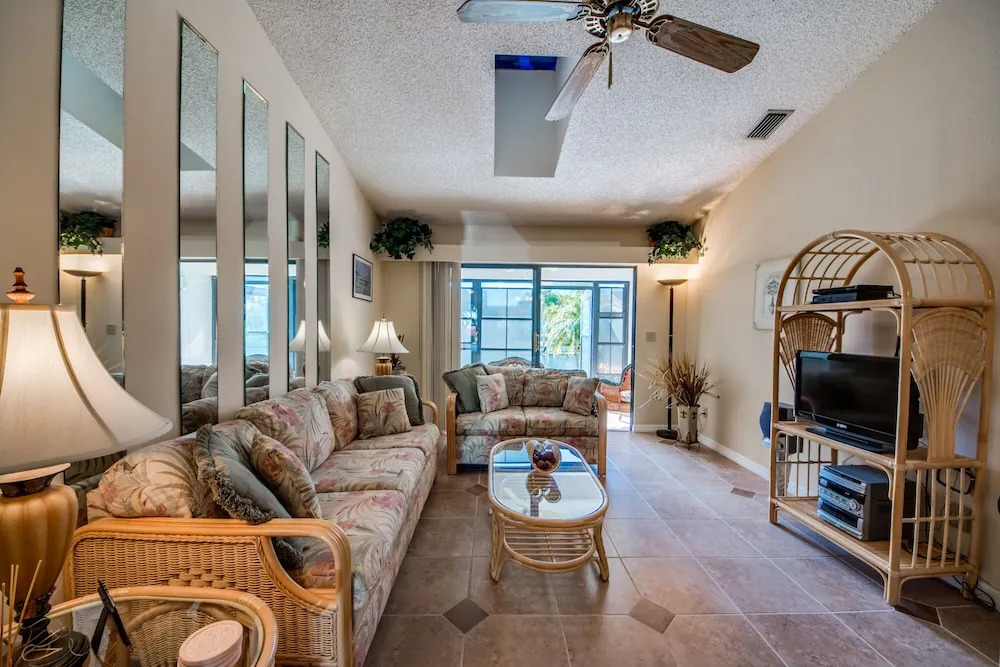 Condo at Waters Edge - Roelens Vacations