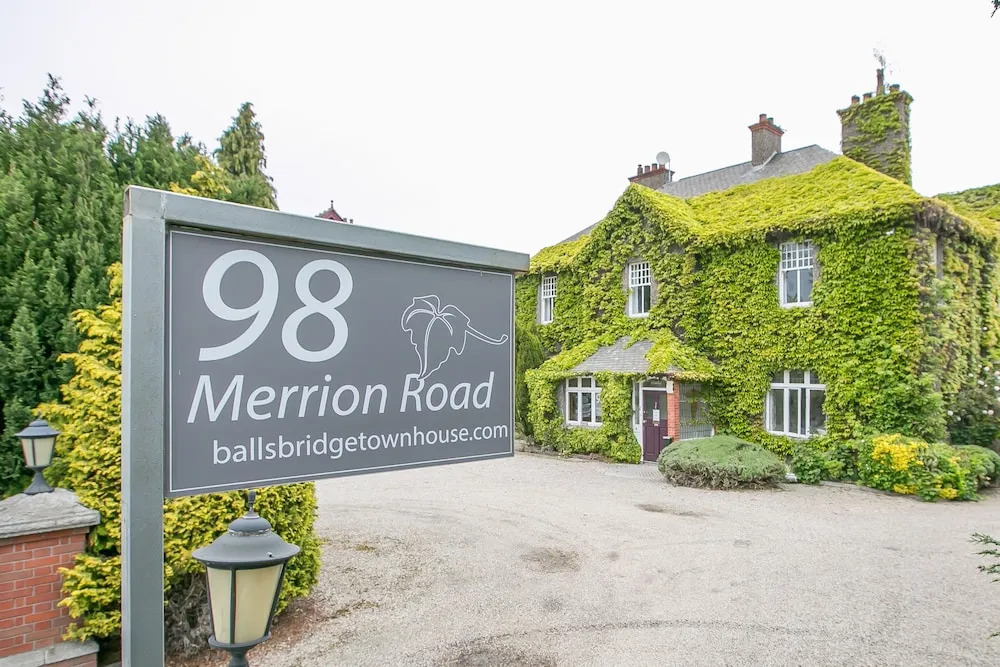 Merrion Road - Ballsbridge Townhouse