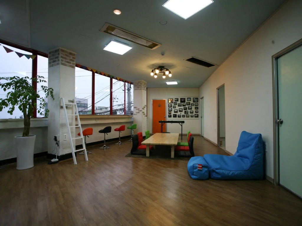 Starjjang Jeju Airport House(별짱제주공항하우스)