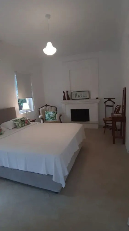 Villa White