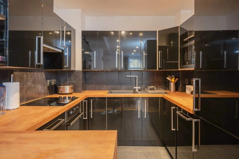 Modern 1 Bed, up to 4 Guests, Tower Bridge