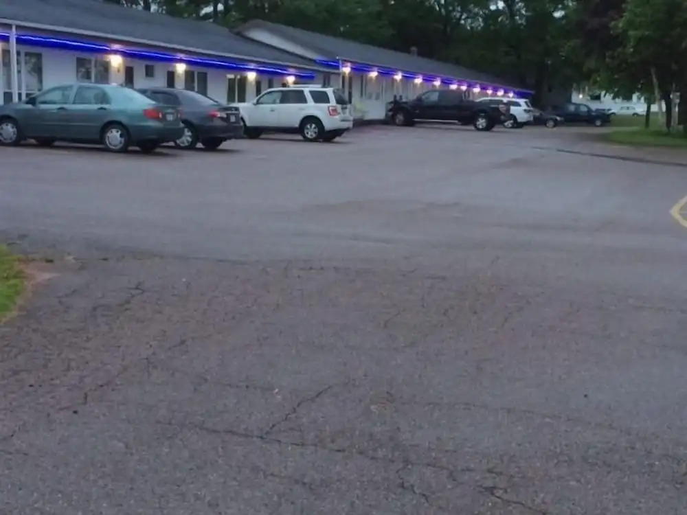 Carleton Motel and Coffee Shop