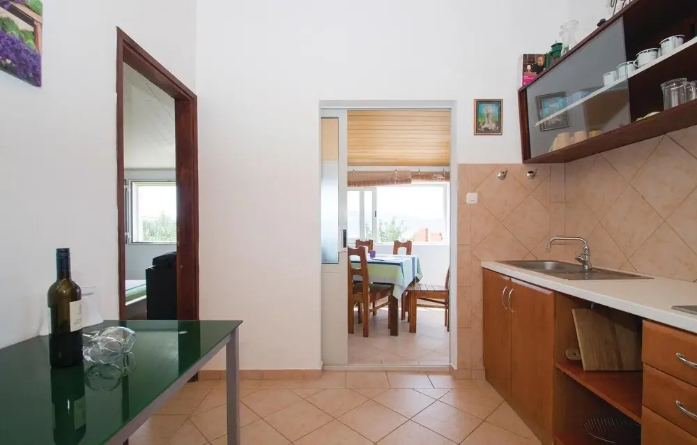 Amazing Home in Stratincica With Wifi and 4 Bedrooms