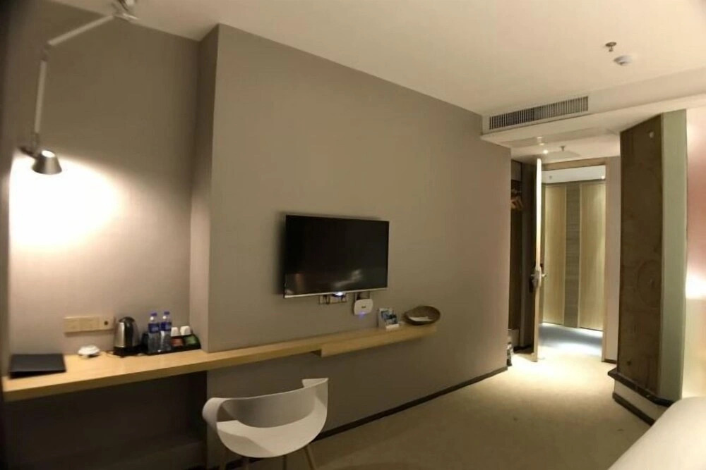 Yuandian Theme Hotel