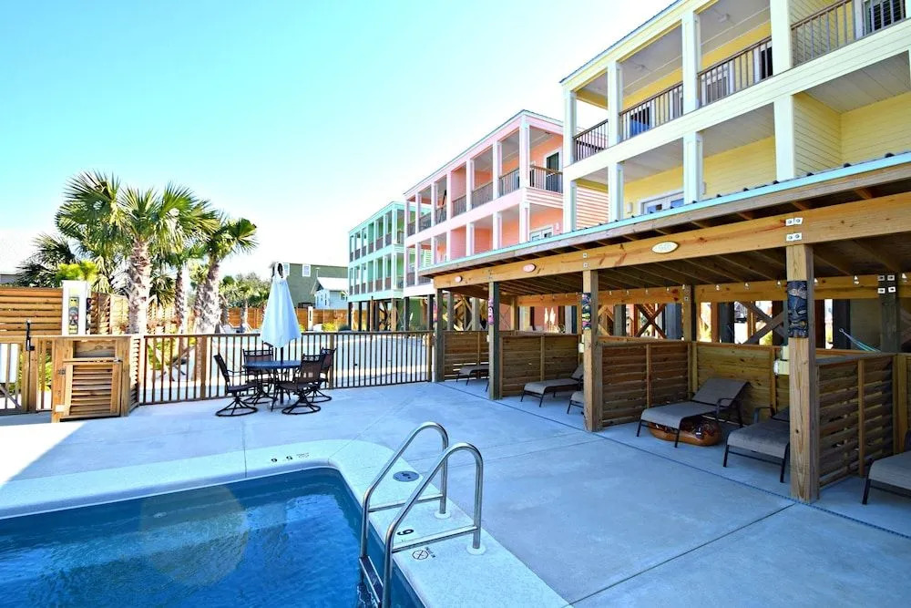 A Beach Life 3A 3 Bedrooms 3 Bathrooms Home