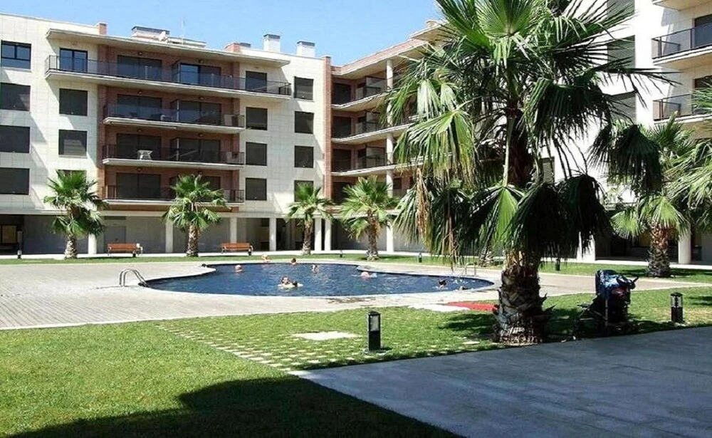 Apartamentos Esquirol 3000