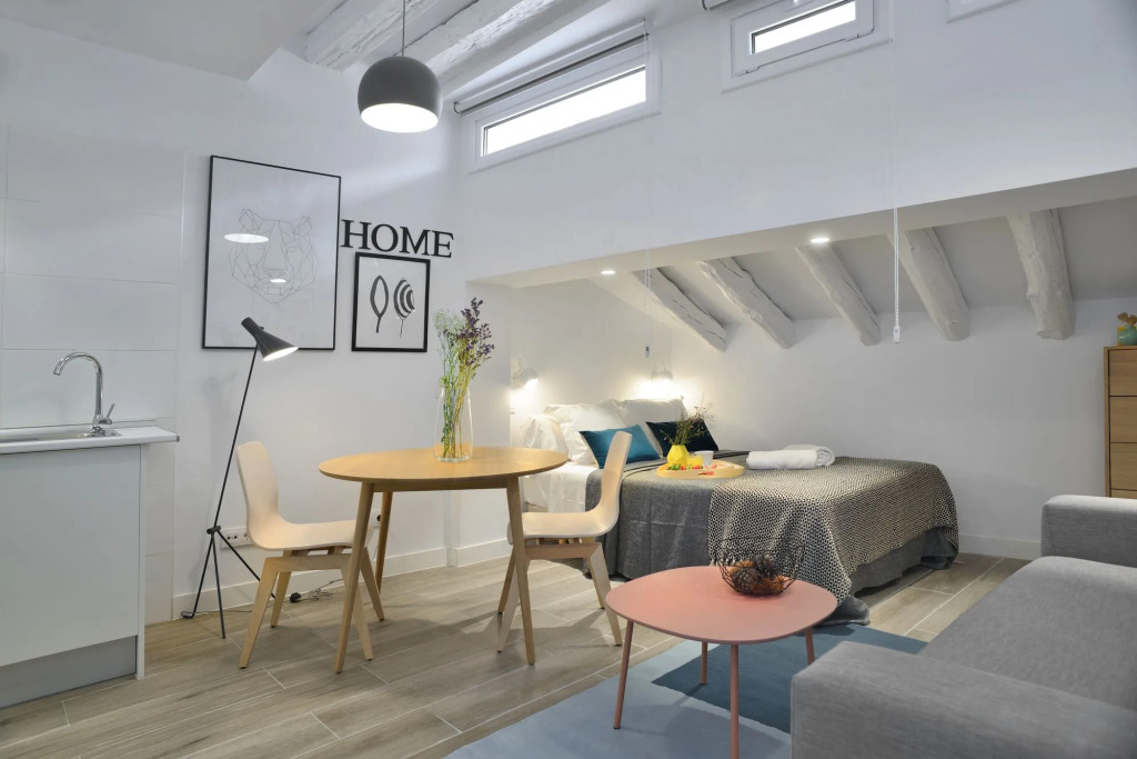 nQn Aparts & Suites Madrid